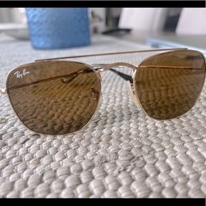 RAY-BAN/ B-15 Sunglasses